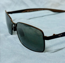 Load image into Gallery viewer, Maui Jim Shoal MJ797-2M Polarized Sunglasses Satin Black Frame Grey with Case
