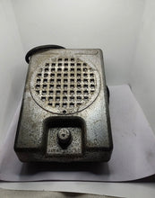 Load image into Gallery viewer, VINTAGE REEDS SPEAKER CO. DRIVE IN MOVIE THEATRE SPEAKER

