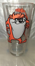 Load image into Gallery viewer, Vintage 1973-1976 Pepsi Collector Series Looney Tunes Glasses Set of 6
