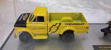 Load image into Gallery viewer, 1970 Chevrolet C60 Truck &amp; Camaro Z/28 RS R58 22-19 Diecast Hauler Display Case
