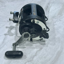 Load image into Gallery viewer, F158- Shimano TLD 25 Lever Drag Reel – Graphite Saltwater Trolling
