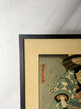 Load image into Gallery viewer, Japanese Vintage Woodblock Print UKIYO-E ca.1840s TOKOYUNI III Samurai Studies C
