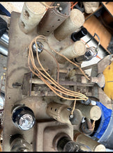 Load image into Gallery viewer, RARE Antique 1938 Philco Model 38-5 Tombstone Vacuum Radio “WORKING”
