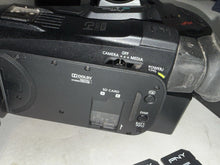 Load image into Gallery viewer, Canon Vixia HF G40 Full HD 60fps Pro Camcorder 2 Lenses 2 Batteries &amp;Accessories
