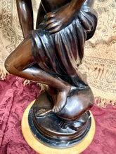 Load image into Gallery viewer, JC1- Allecra 33.5” Bronze Statue Christophe Allegrain’s ‘Bathing Venus’ by Hunt!
