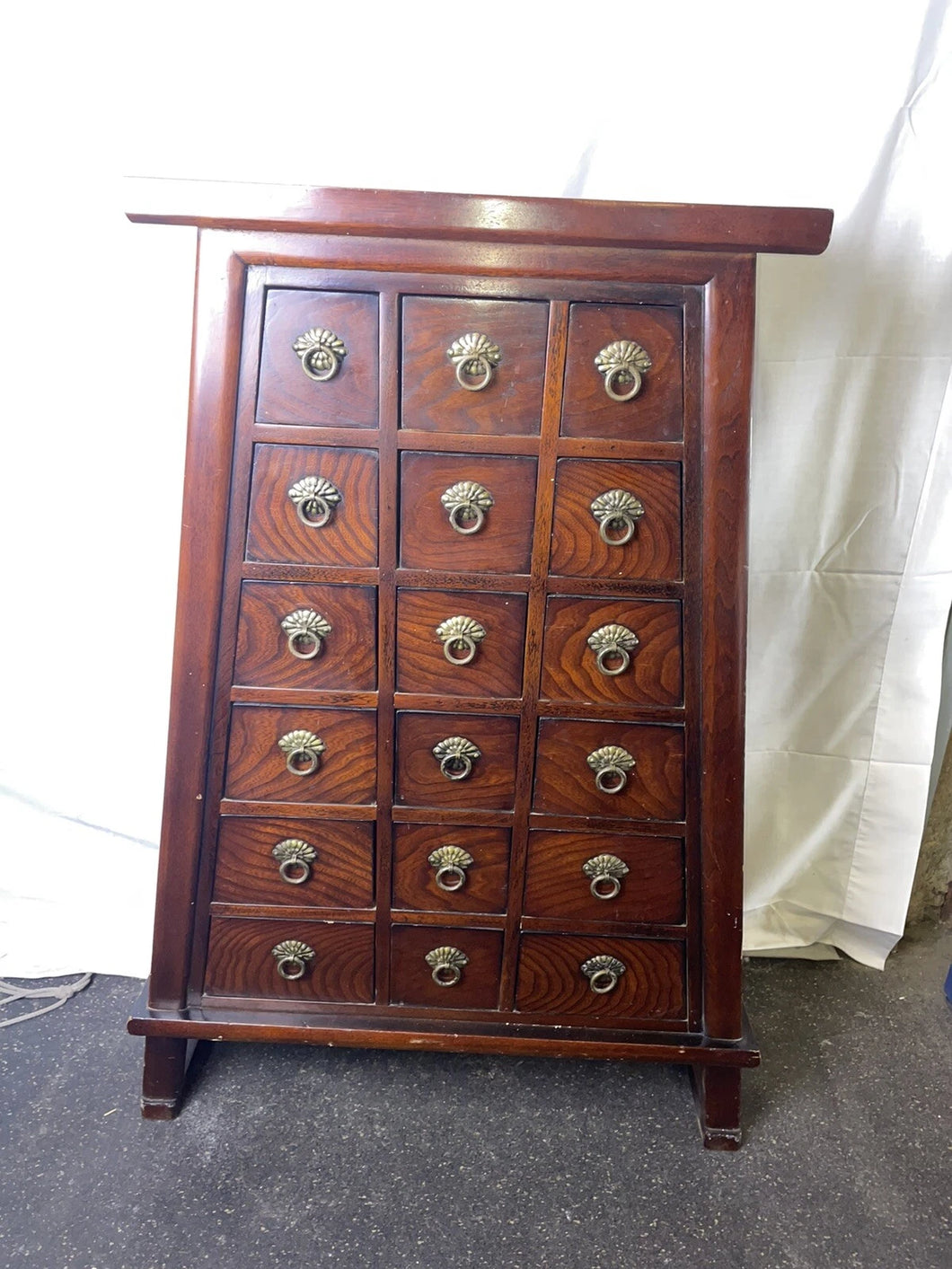 Beautiful Vintage Apothecary Cabinet / Herbal Medicine Chest of 18 Drawers