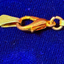 Load image into Gallery viewer, Beautiful Link Chain, 14 Karat Gold Italian Necklace 17”, 15.1grams
