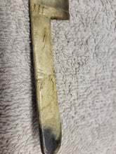Load image into Gallery viewer, Antique ea. 1800's Large Horn Knife New England Primitive 6.5"

