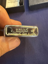 Load image into Gallery viewer, NEW 2019 Retro Star Zippo Lighter In Original Box
