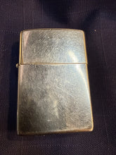 Load image into Gallery viewer, RARE Vintage 1993 Zippo Lighter With No Advertising
