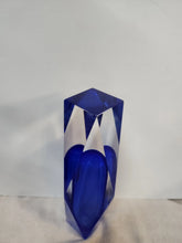 Load image into Gallery viewer, Blue And White Sommerso Multifaceted Glass Vase
