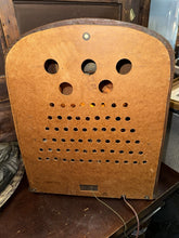Load image into Gallery viewer, RARE Antique 1938 Philco Model 38-5 Tombstone Vacuum Radio “WORKING”
