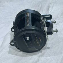 Load image into Gallery viewer, F158- Shimano TLD 25 Lever Drag Reel – Graphite Saltwater Trolling

