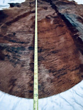 Load image into Gallery viewer, Show Grade Brindle Cowhide Rug 7x5 High Gloss Branded Brazilian Hair on Hide XL
