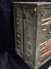 Load image into Gallery viewer, Vietnam Era Military Metal Storage Case – MIL-C-4740 MF-1 – Case No. 1 of 2
