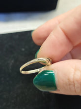 Load image into Gallery viewer, Antique English 1914 9K Gold Croissant Baguette Twist Ring- 1.2 Grams

