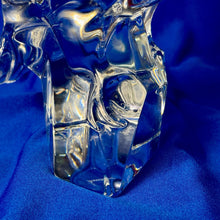 Load image into Gallery viewer, Exquisite Majestic BACCARAT Figurine AMERICAN Art Crystal Eagle, Hawk, Falcon
