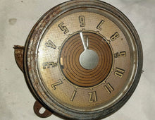 Load image into Gallery viewer, ORIGINAL Vintage 1940’s FORD SUPER DELUXE CLOCK New Haven Clock And Watch Co
