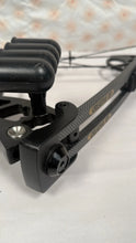 Load image into Gallery viewer, Creative XP Compound Bow RH Ready To Hunt Package Fiber Optic Sight Black
