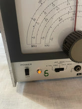 Load image into Gallery viewer, Vintage Leader Electronics LSG-16 Signal Generator working Condition
