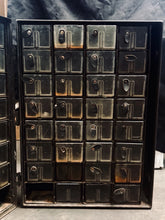 Load image into Gallery viewer, Vietnam Era Military Metal Storage Case – MIL-C-4740 MF-1 – Case No. 1 of 2
