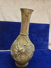 Load image into Gallery viewer, Vtg CHINESE DRAGON BRASS VASE 9.25"
