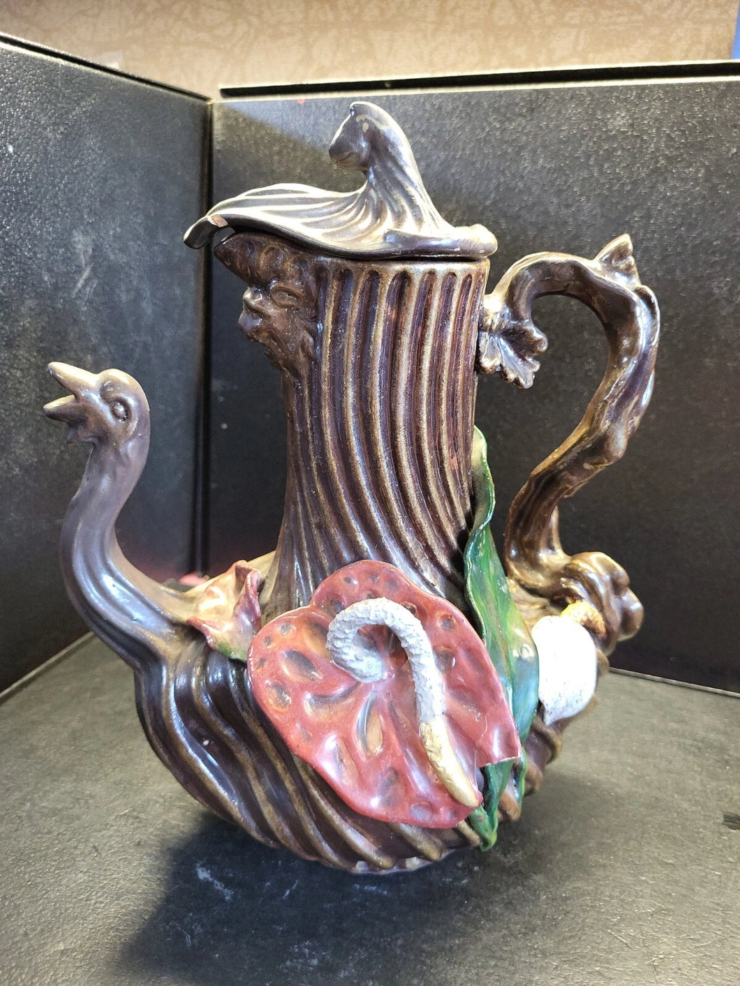 EMILE GALLE(1846-1904) Faience teapot swan Galle Burley & Tyrrell Chicago!!