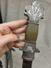 Load image into Gallery viewer, Antique Islamic Middle Eastern Mughal Dagger Jambiya In Silver Sheath (swgn1008)
