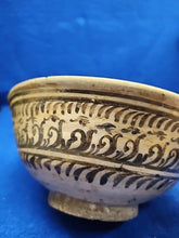 Load image into Gallery viewer, CHAWAN Annan-ware kintsugi box Japan antique tea ceremony pottery bowl
