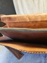 Load image into Gallery viewer, Vintage Alligator taxidermy Murse Purse Genuine Leather 1940’s Handbag Antique
